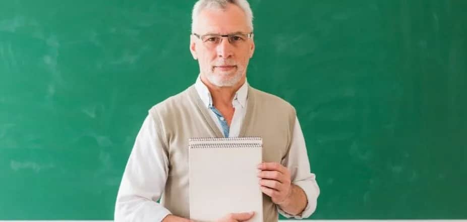 Wicedyrektor: zarządzanie oświatą obowiązek czy opcja?