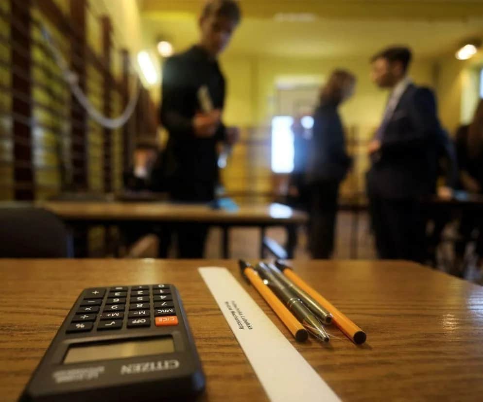 Czy szkoła może nie dopuścić do matury? Prawda o warunkach!